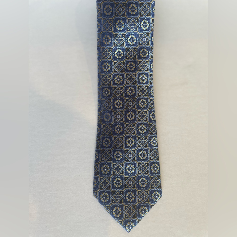 Jos A Bank tie 100% silk reserve